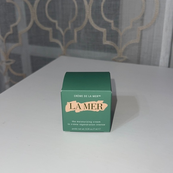 Crème De La Mer Moisturizing Cream .24 oz/7 ml - Picture 1 of 2